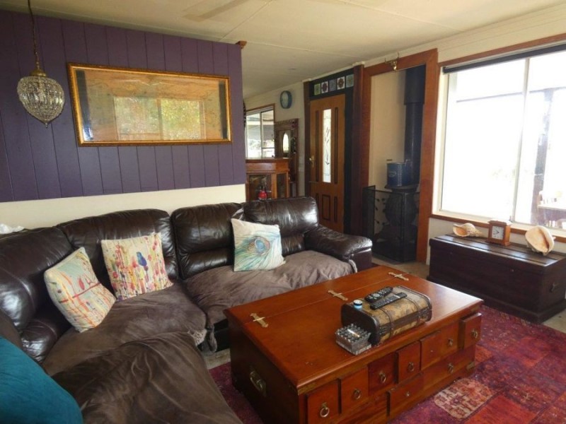 458 Clarke Road, Lowmead QLD 4676