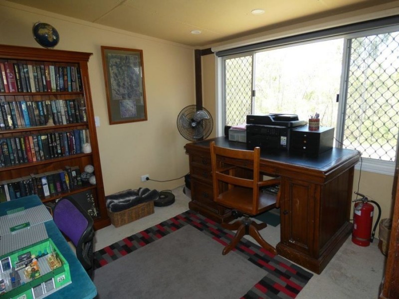 458 Clarke Road, Lowmead QLD 4676