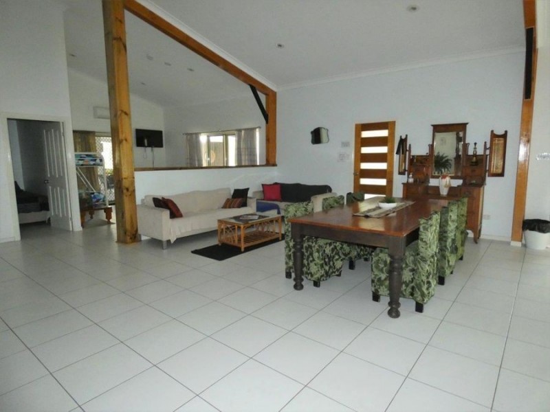 135 Newtons Road, Rosedale QLD 4674