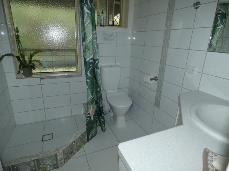 135 Newtons Road, Rosedale QLD 4674