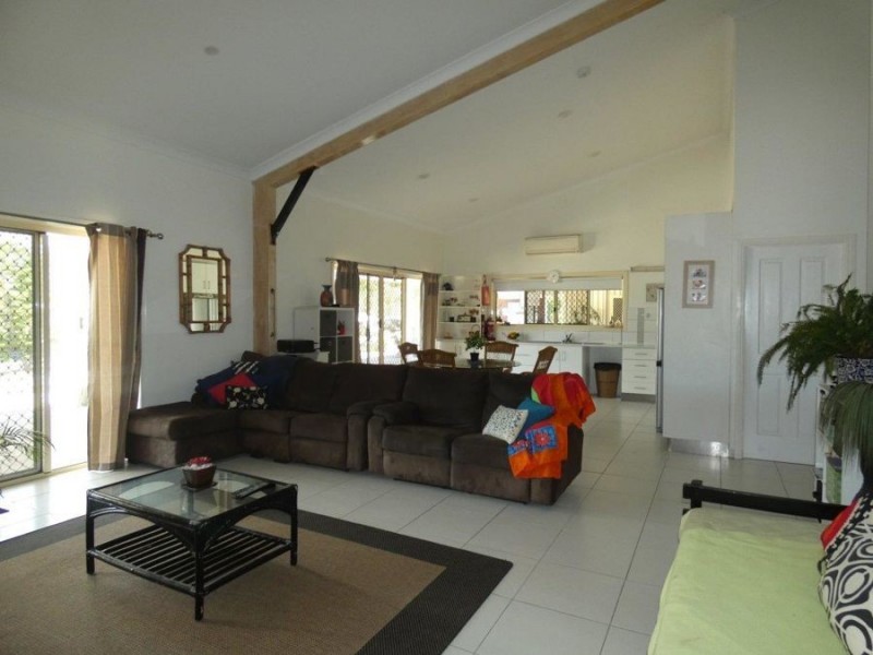 135 Newtons Road, Rosedale QLD 4674