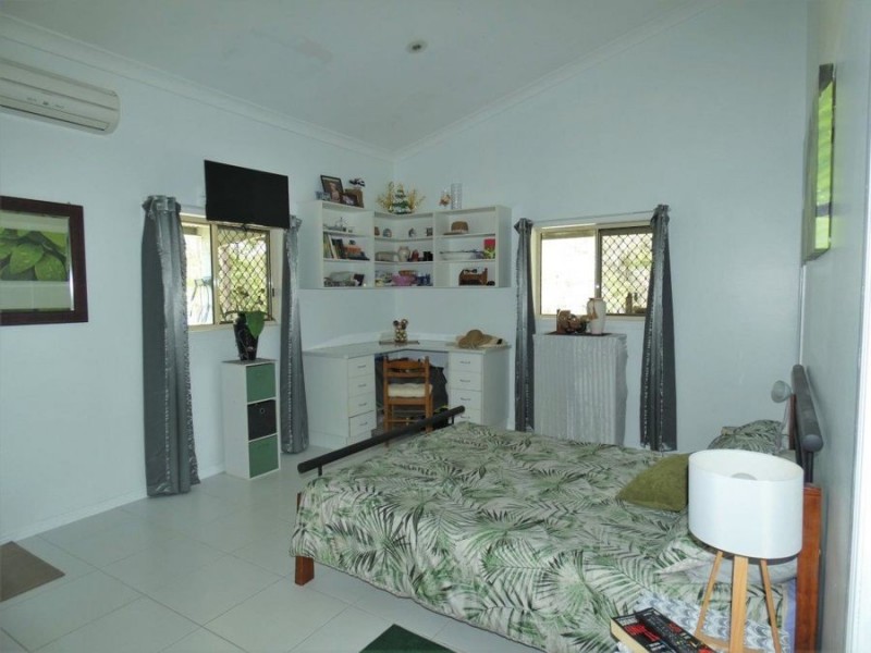 135 Newtons Road, Rosedale QLD 4674