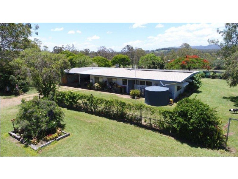 19 Claytons Road, Lowmead QLD 4676