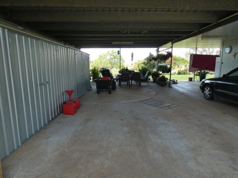 19 Claytons Road, Lowmead QLD 4676