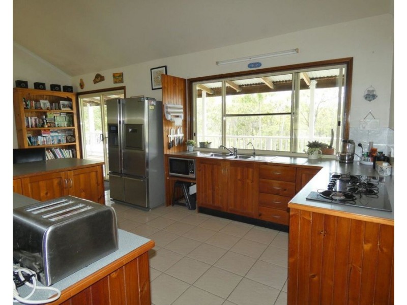 1341 Tableland Road, Mount Maria QLD 4674