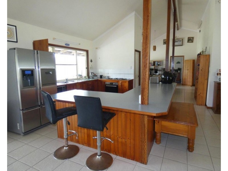 1341 Tableland Road, Mount Maria QLD 4674