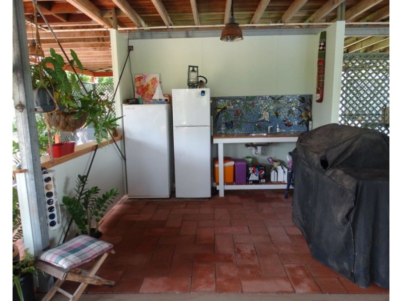 171 Newtons Road, Rosedale QLD 4674