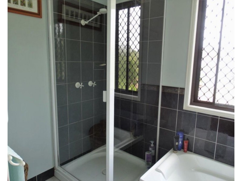 171 Newtons Road, Rosedale QLD 4674
