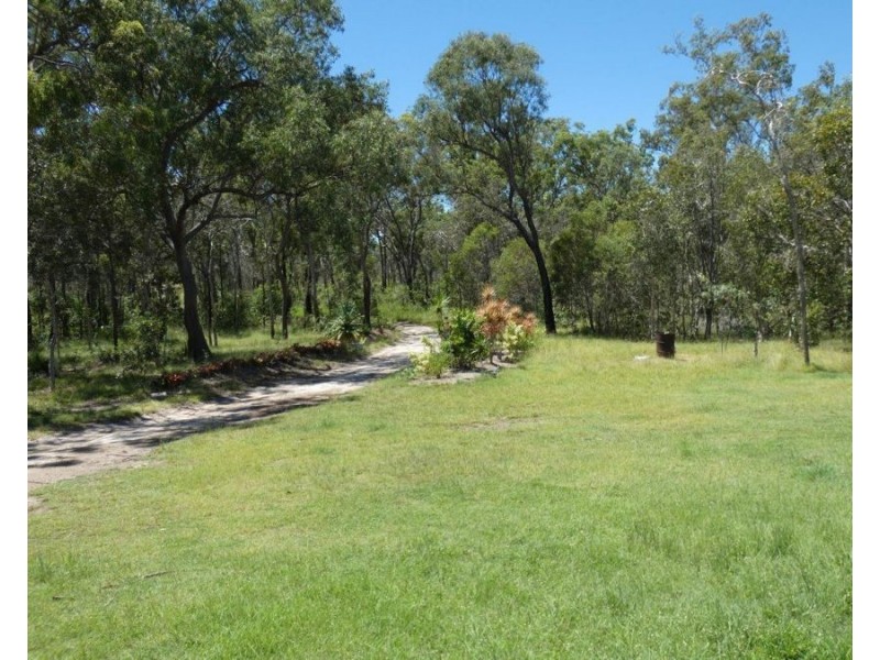379 Whytallabah Road, Euleilah QLD 4674