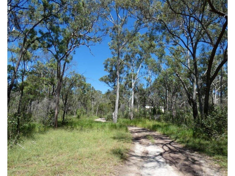 379 Whytallabah Road, Euleilah QLD 4674