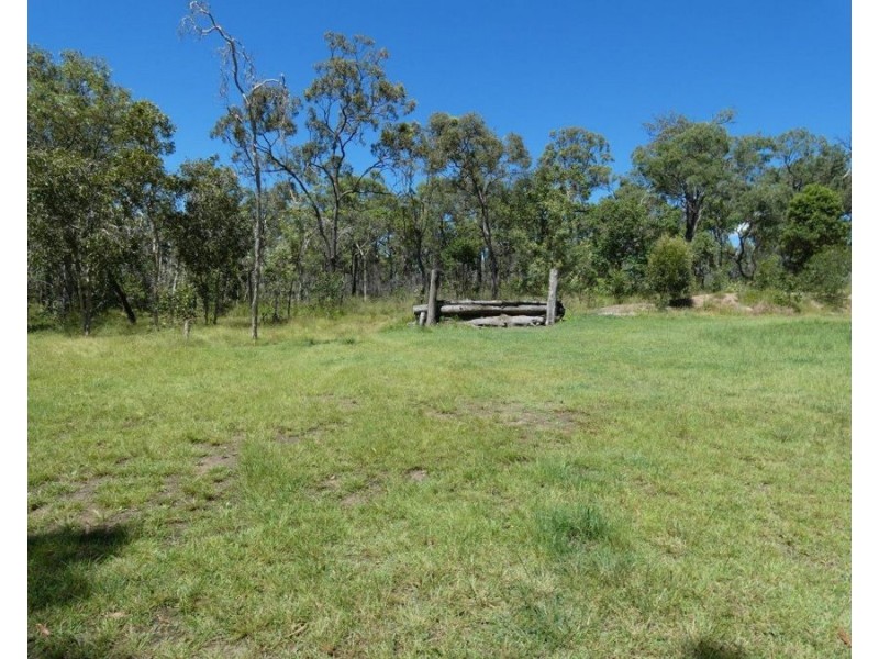 379 Whytallabah Road, Euleilah QLD 4674