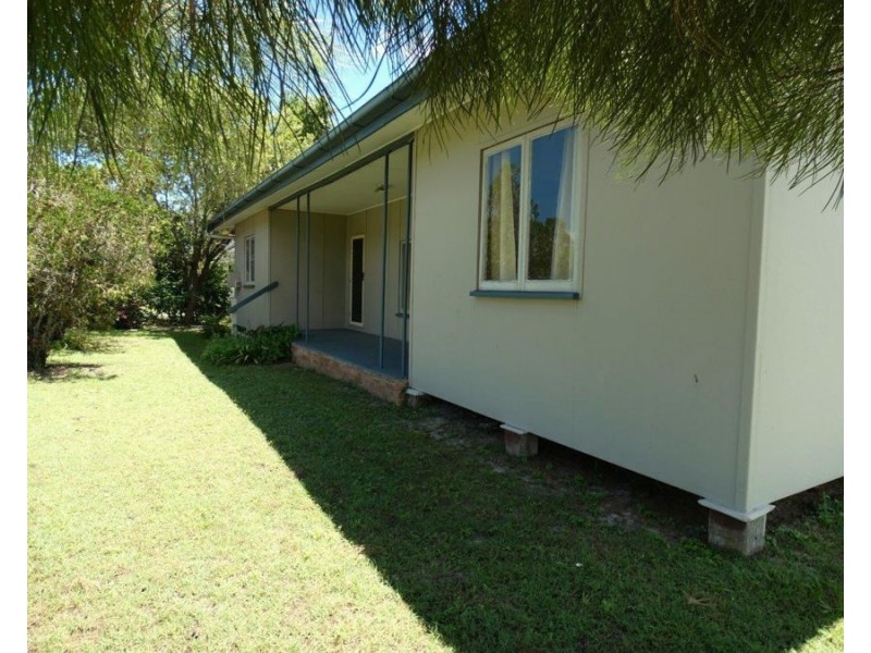 72 Roe Street, Miriam Vale QLD 4677