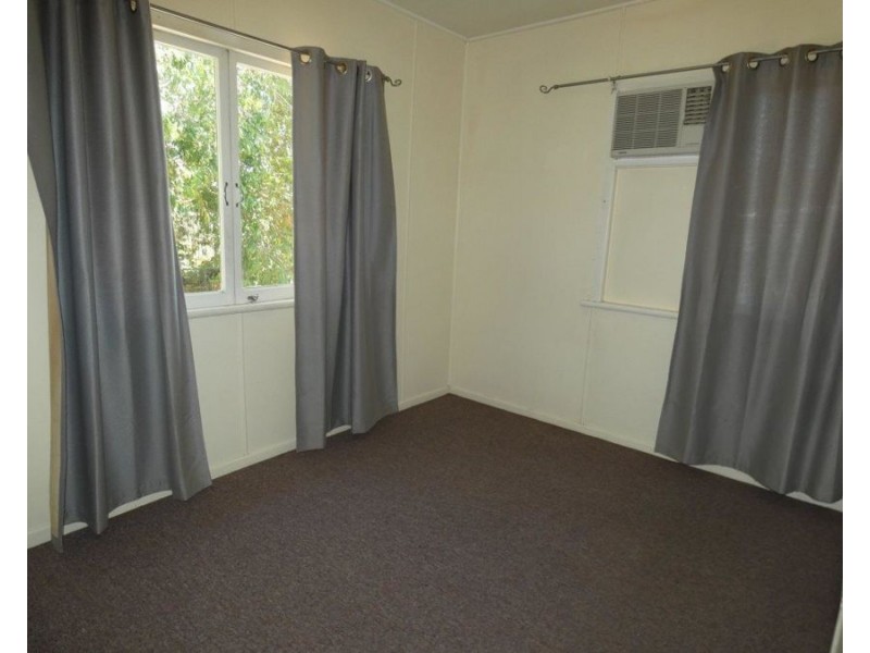 72 Roe Street, Miriam Vale QLD 4677