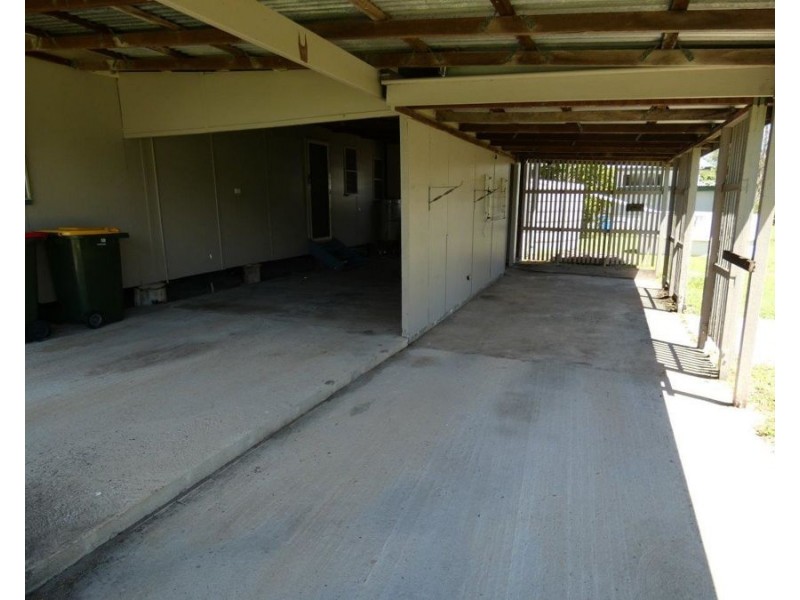 72 Roe Street, Miriam Vale QLD 4677