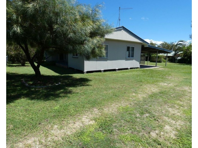 72 Roe Street, Miriam Vale QLD 4677