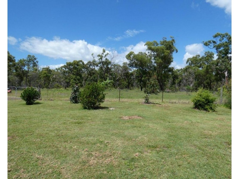 54 Freshwater Court, Deepwater QLD 4674