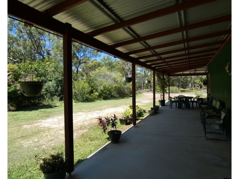 334 Pacific Drive, Deepwater QLD 4674