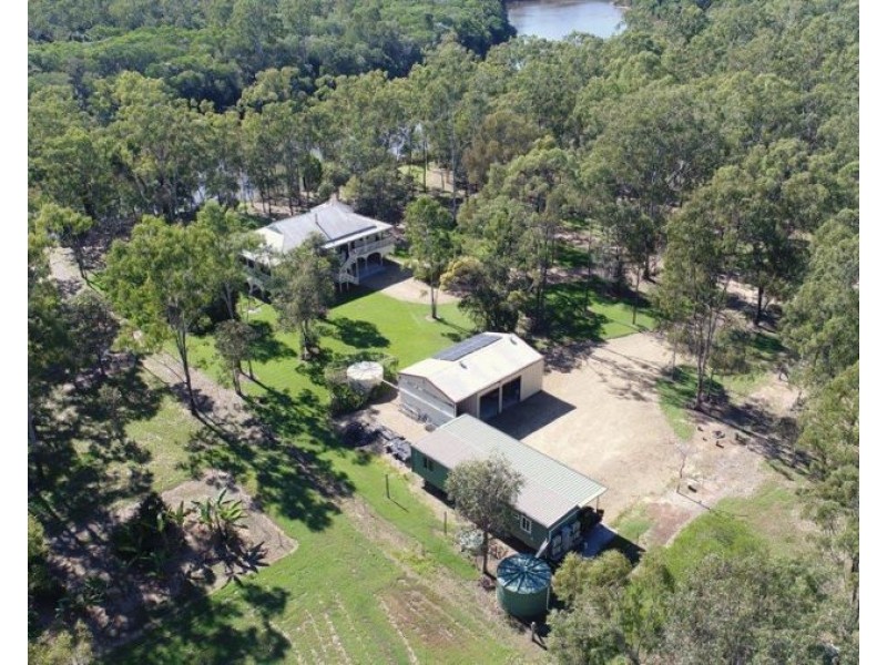 1813 Hills Road, Baffle Creek QLD 4674