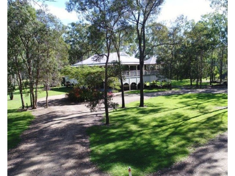 1813 Hills Road, Baffle Creek QLD 4674