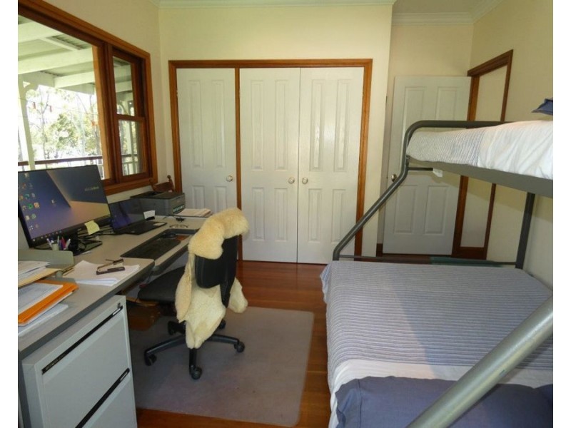 1813 Hills Road, Baffle Creek QLD 4674