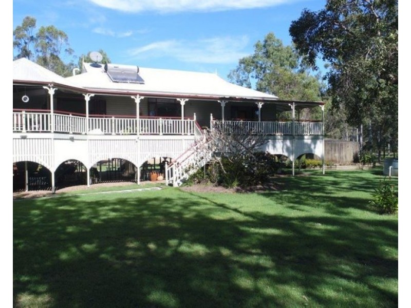 1813 Hills Road, Baffle Creek QLD 4674