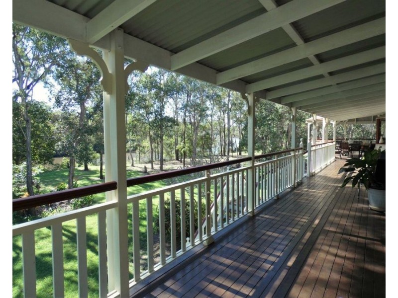 1813 Hills Road, Baffle Creek QLD 4674