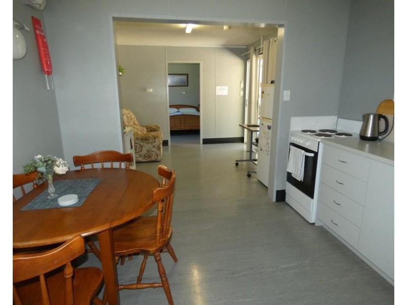 1813 Hills Road, Baffle Creek QLD 4674