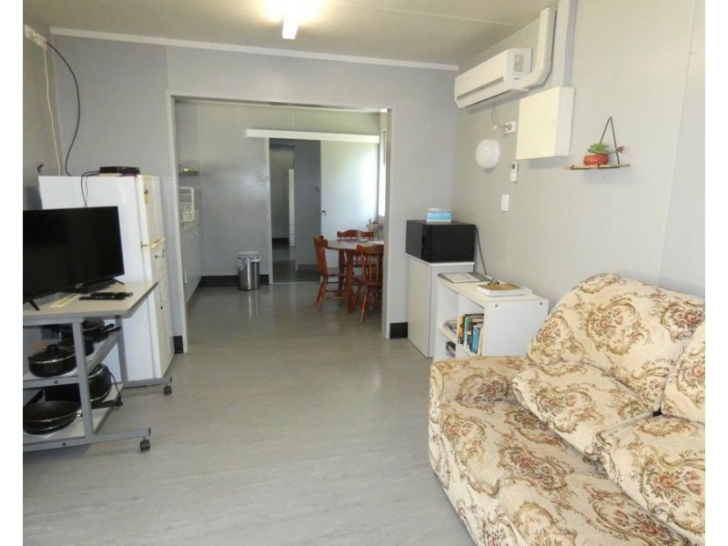 1813 Hills Road, Baffle Creek QLD 4674