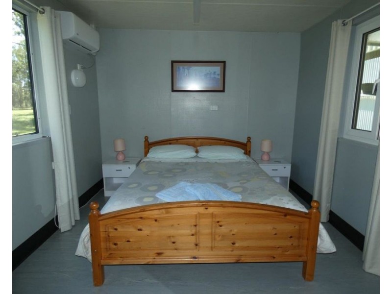 1813 Hills Road, Baffle Creek QLD 4674