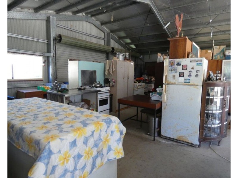 348 Whytallabah Road, Euleilah QLD 4674