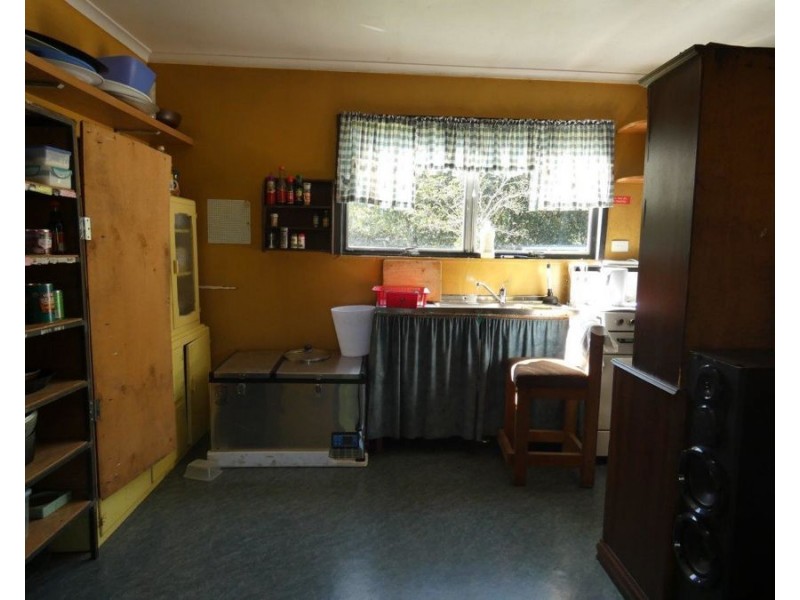 1415 Coast Road, Baffle Creek QLD 4674