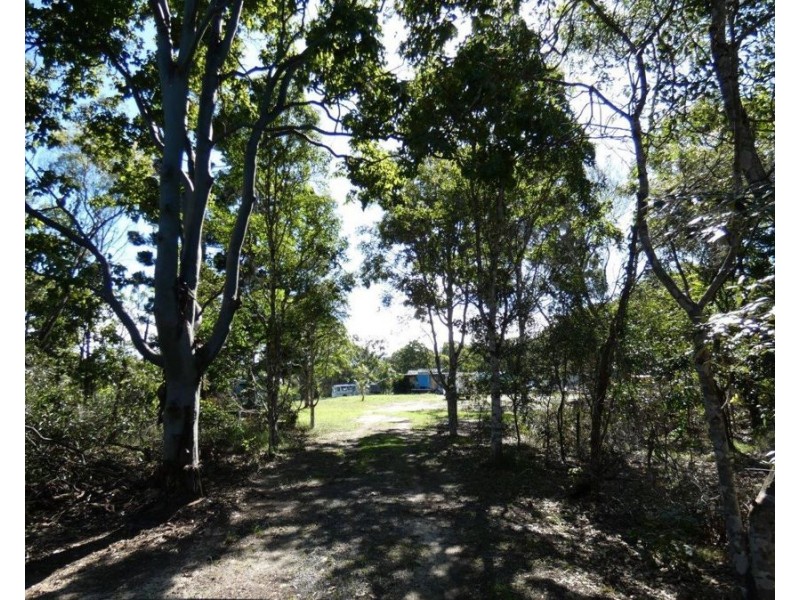 1415 Coast Road, Baffle Creek QLD 4674