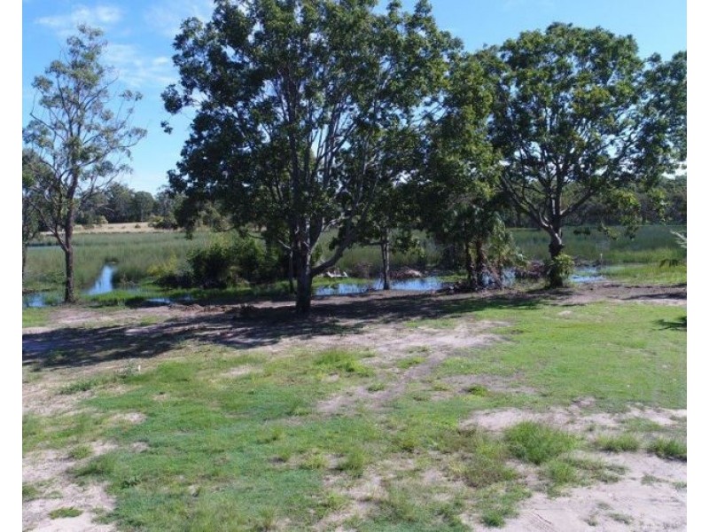 1415 Coast Road, Baffle Creek QLD 4674