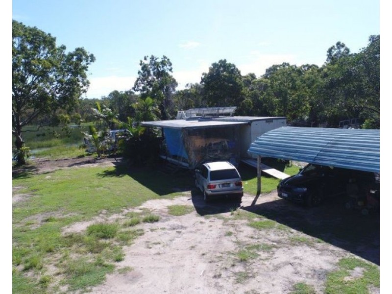 1415 Coast Road, Baffle Creek QLD 4674