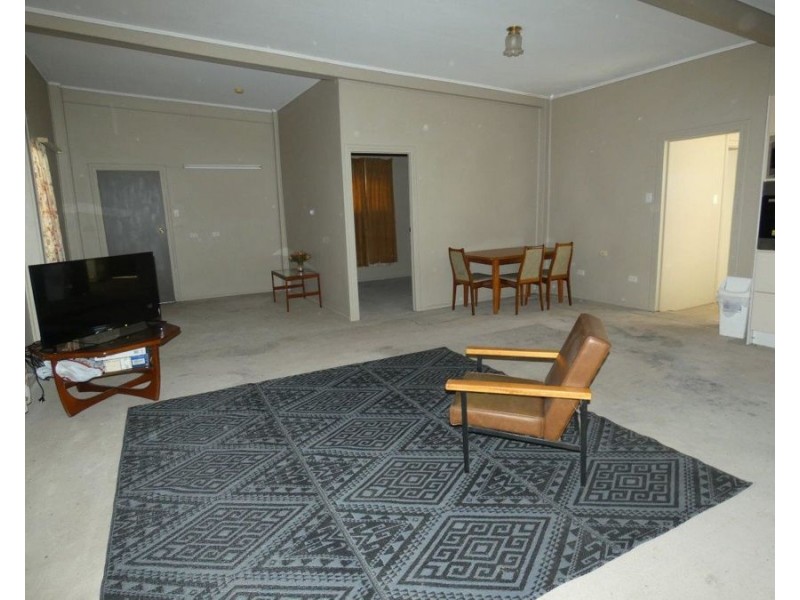 2511 Lowmead Road, Lowmead QLD 4676