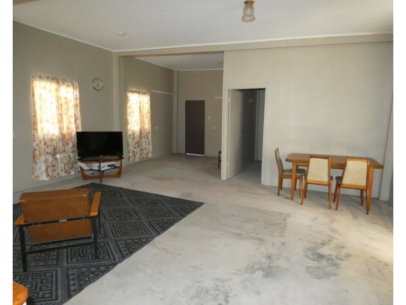 2511 Lowmead Road, Lowmead QLD 4676