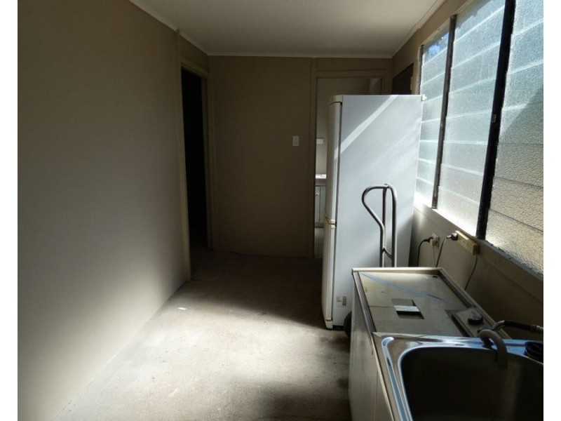 2511 Lowmead Road, Lowmead QLD 4676