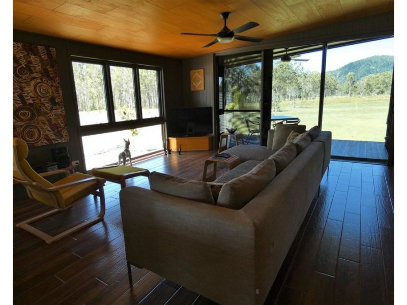 10 Kiora Road, Miriam Vale QLD 4677