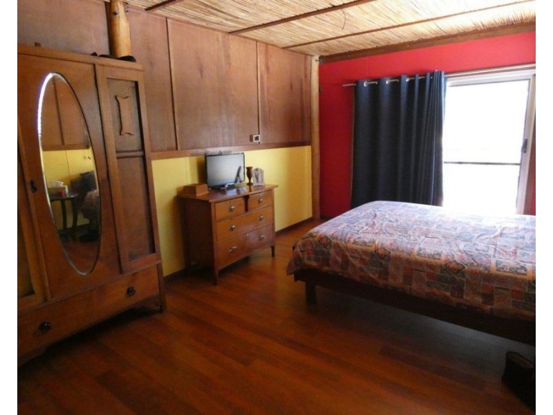 2092 Tableland Road, Mount Maria QLD 4674