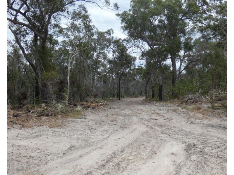 Lot 125 Seabreeze Court, Deepwater QLD 4674