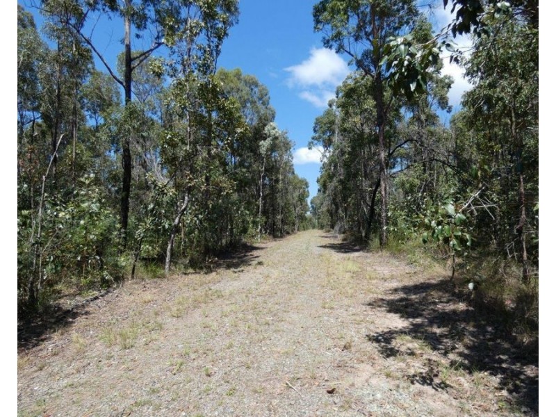 666 Capricornia Drive, Deepwater QLD 4674