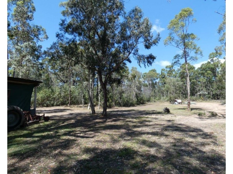 666 Capricornia Drive, Deepwater QLD 4674