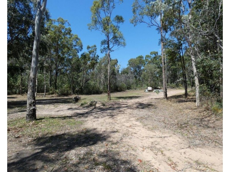 666 Capricornia Drive, Deepwater QLD 4674