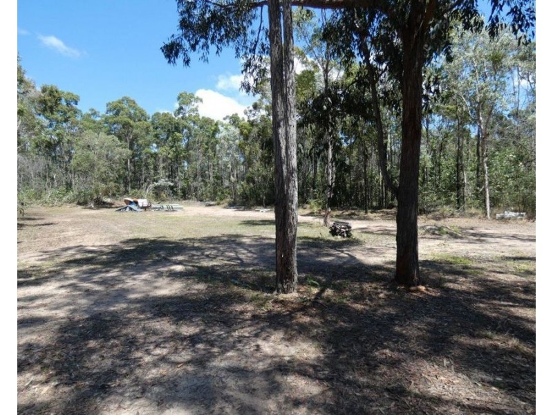 666 Capricornia Drive, Deepwater QLD 4674