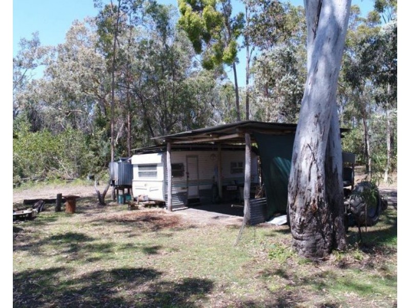 666 Capricornia Drive, Deepwater QLD 4674