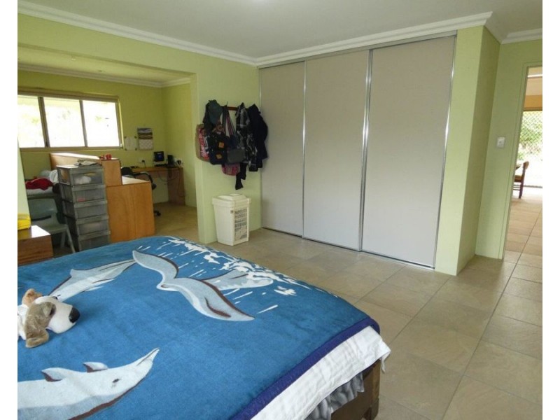 608 Cross Road, Euleilah QLD 4674