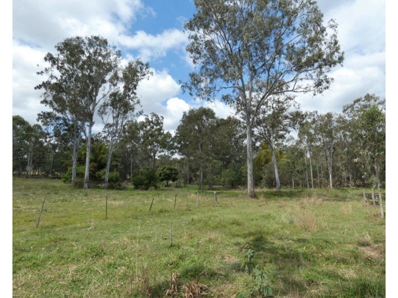 608 Cross Road, Euleilah QLD 4674