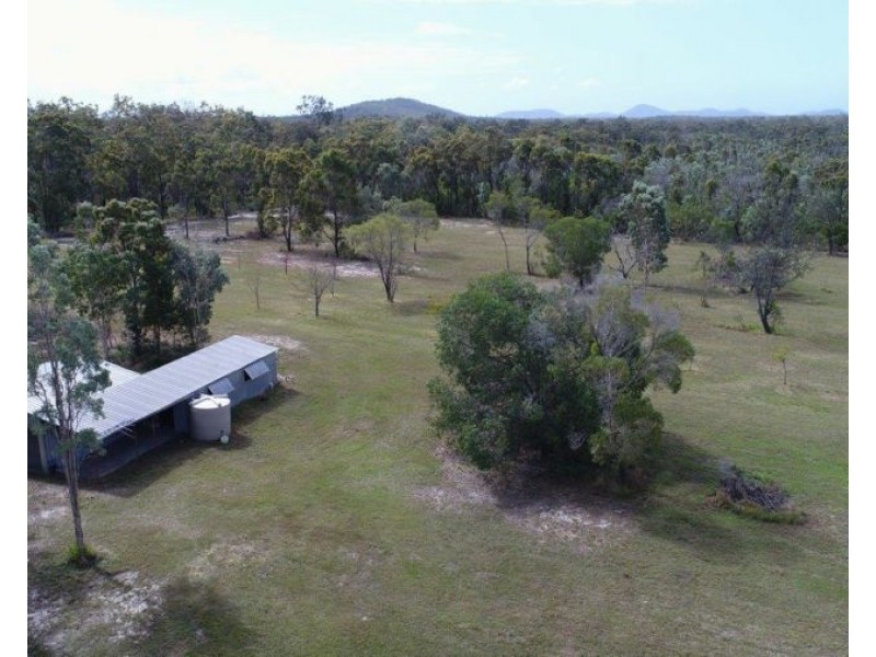 800 Capricornia Drive, Deepwater QLD 4674