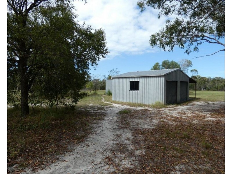 800 Capricornia Drive, Deepwater QLD 4674