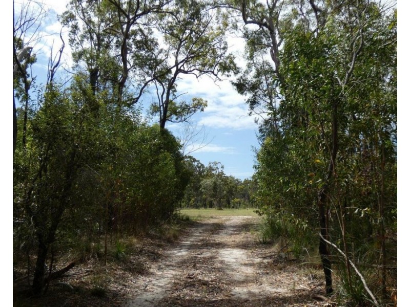 800 Capricornia Drive, Deepwater QLD 4674